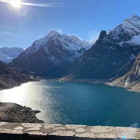 Cocoon 52 M2 New, Beautiful View Castle And Mountain Lejlighed